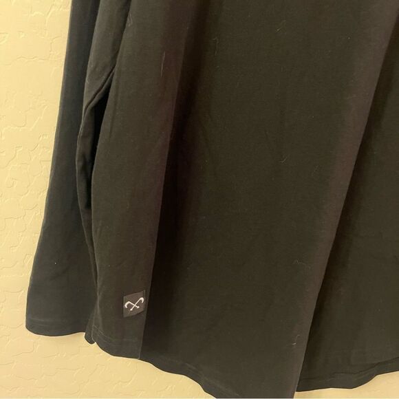 NWT Saint Morta LOGO Black Long Sleeve Crew Neck T-Shirt in Black Size X Large - Picture 4 of 6